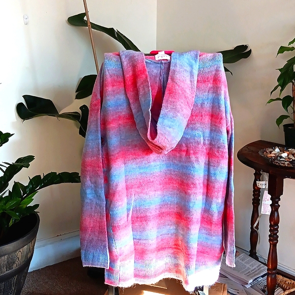 Ingrid & Isabel Hoodie V-Neck XS,S,M New Maternity - Picture 2 of 4